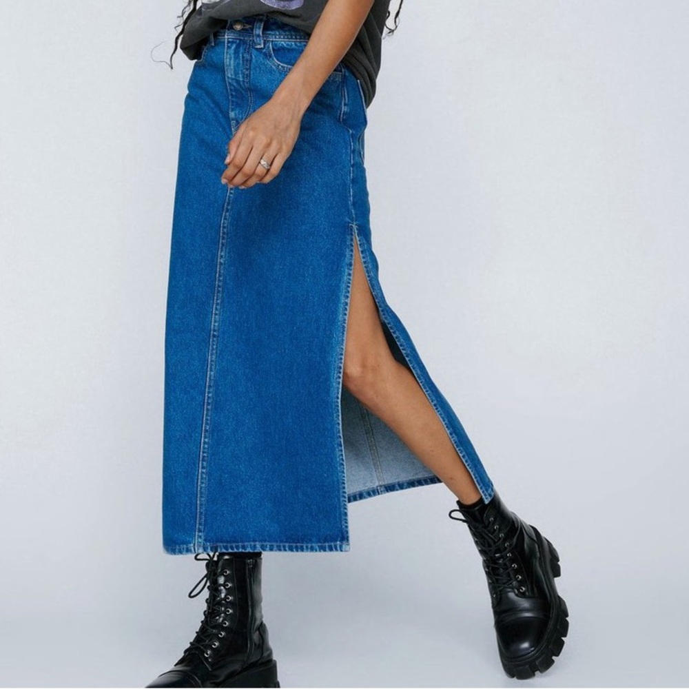 BRAND NEW: Side Slit Skirt